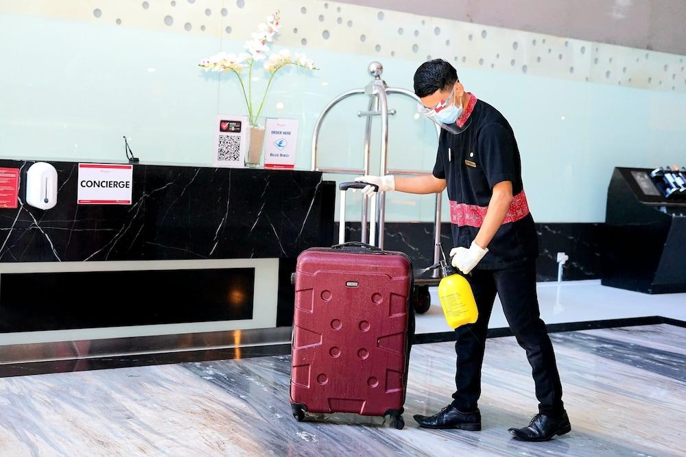 Swiss-Belhotel Mangga Besar Cakarta Dış mekan fotoğraf